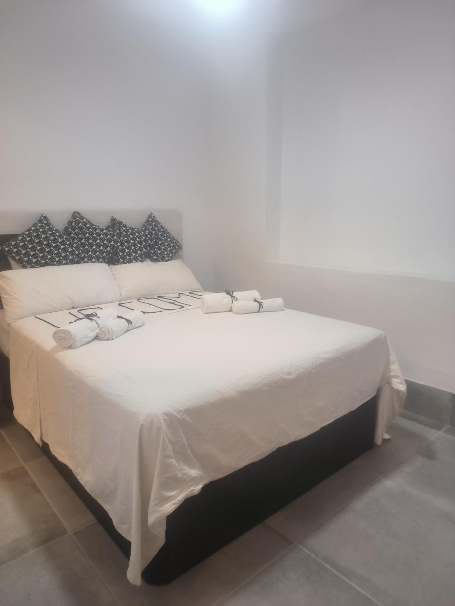 Pinar Suites Habitaciones Torremolinos Esterno foto